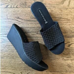 Vintage Y2K Steve Madden Black Wedge Platform Sandals Size 7